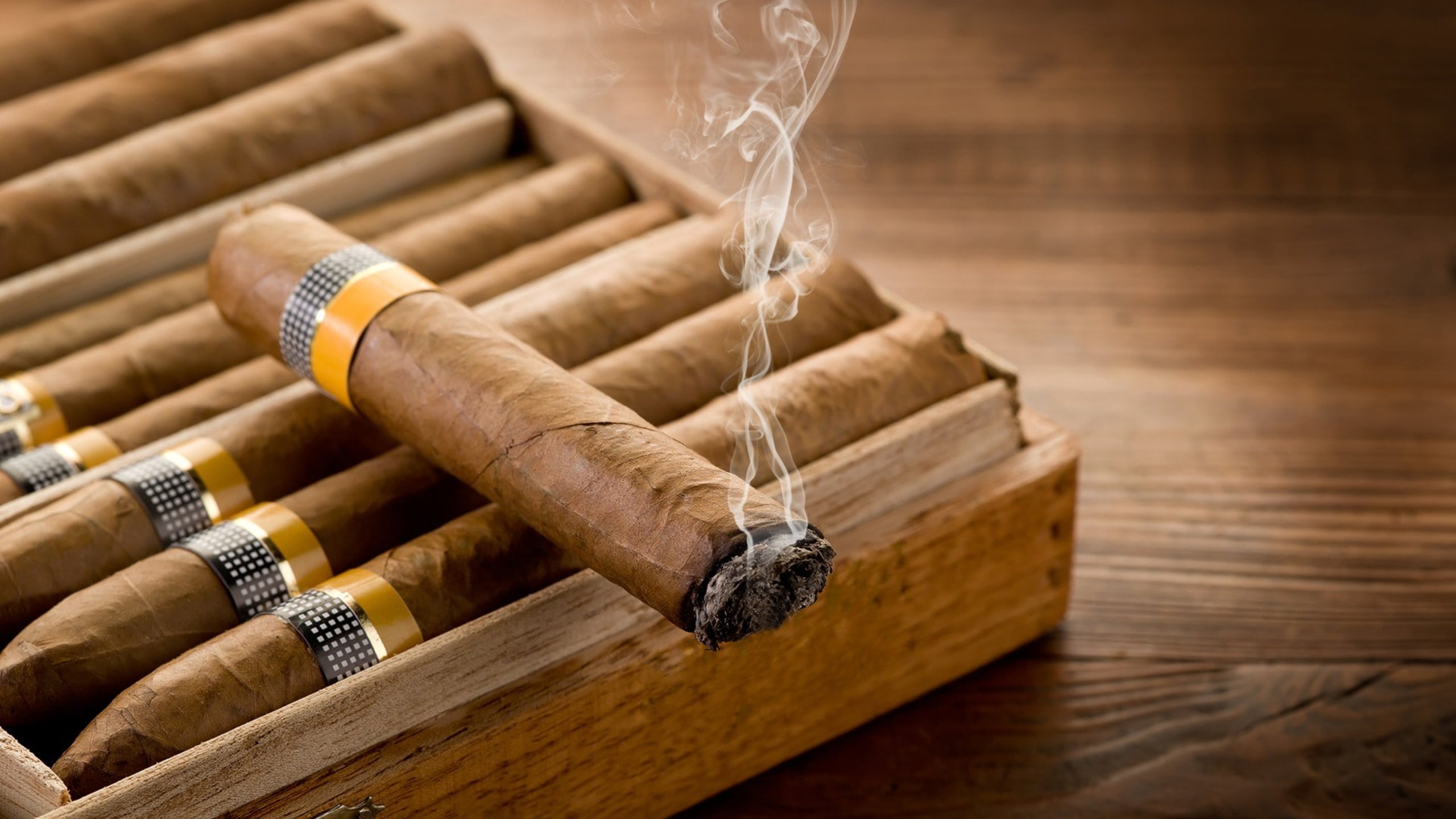 cost cigarettes australia Cigarettes Cost Nearly 10x More in Australia Than India A pack of Marlboro cigarettes costs around ₹3,447 in Australia compared to ₹363 in India. The UK, Singapore, and the US also have