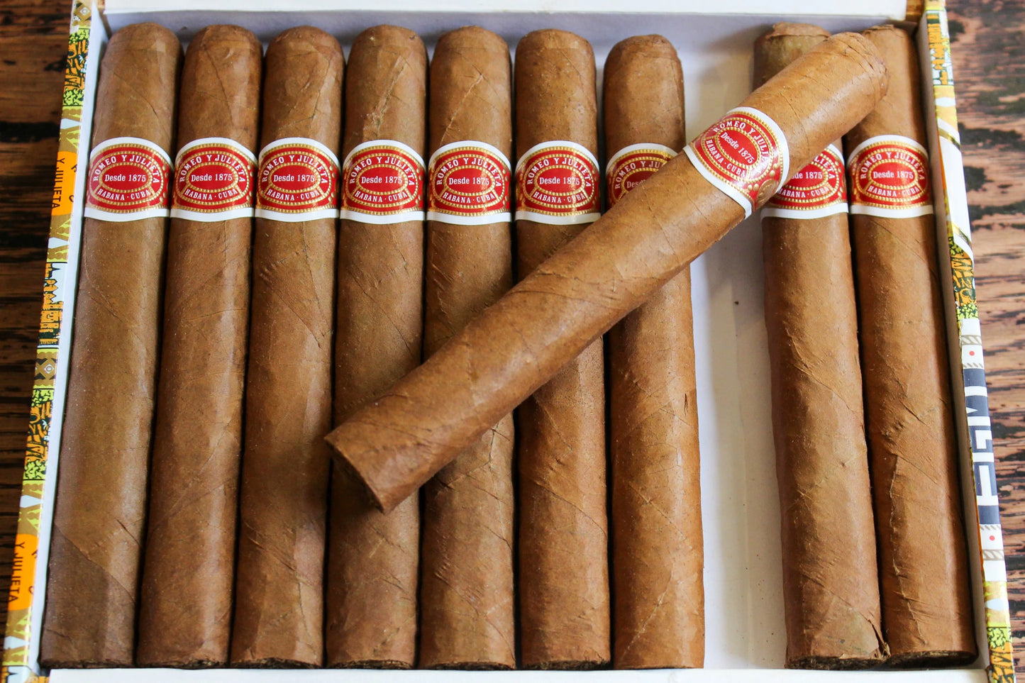 Romeo Y Julieta Mille Fleurs
